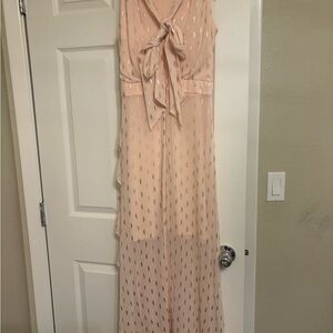 Chic Peach Sleeveless Maxi Dress